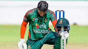 শ্রীলঙ্কায় আরেকটি সেঞ্চুরিতে রেকর্ড ছুঁলেন জাওয়াদ