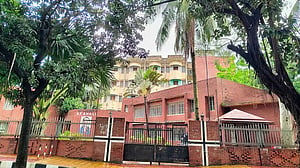 ঢাবি: হলের ভিপি-জিএসের জন্য ৬ শিক্ষার্থীর কক্ষ খালি করার নির্দেশ!