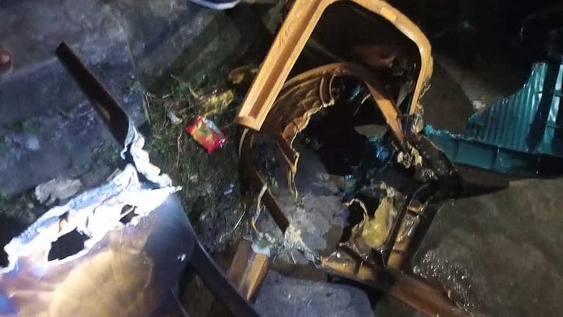 উজিরপুরে বিএনপির কার্যালয়ে আগুন দেওয়ার অভিযোগ