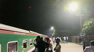 ব্রাহ্মণবাড়িয়ায় আবার রেলপথে আগুন