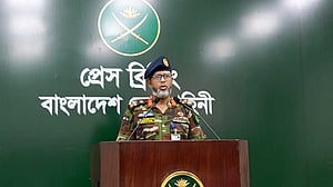 ‘মানবতাবিরোধী অপরাধ’: গ্রেপ্তার সেনা কর্মকর্তাদের চাকরি আছে কি না, যা বলল সেনা সদর