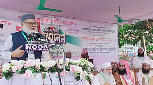 রাজনীতি ও সমাজ ব্যবস্থাপনায় ধর্মকে যুক্ত করতে চাই: উপদেষ্টা