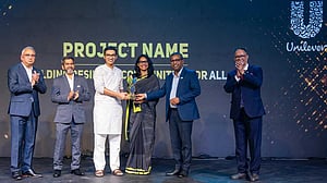 ফিকির পুরস্কার পেল ইউনিলিভার বাংলাদেশ