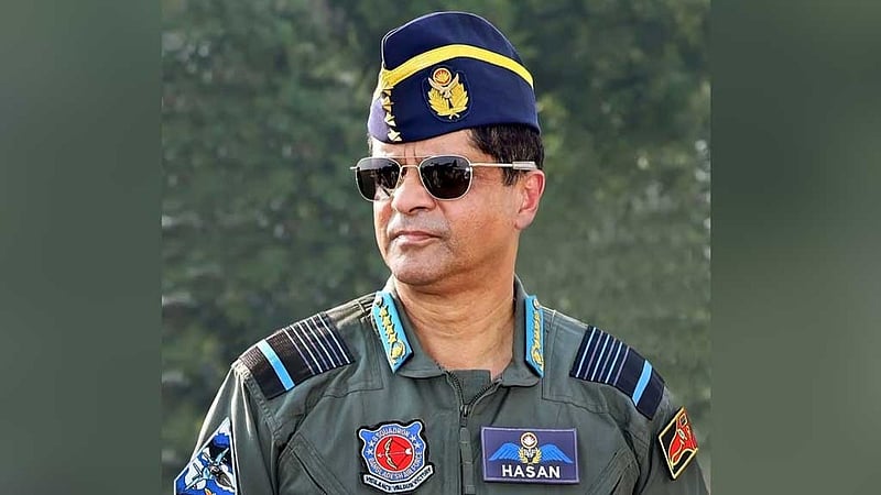 সংযুক্ত আরব আমিরাত সফরে বিমান বাহিনী প্রধান