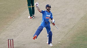 আইসিসির ভুল সংশোধন, কোহলির সামনে কেবল ২ ক‍্যারিবিয়ান কিংবদন্তি