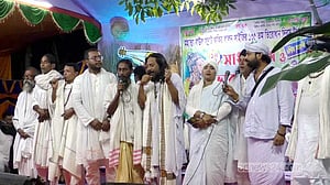 গানে, মানব কল্যাণের ধ্যানে মুখরিত লালন আখড়াবাড়ি