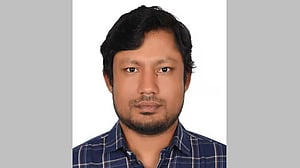 ‘বিশ্বাসই হচ্ছিল না’: দুবাইয়ে লটারিতে গাড়ি জিতলেন বাংলাদেশি নরসুন্দর