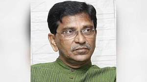 নেতৃত্বের দায় না থাকলে বিচার নিম্ন আদালতে: ট্রাইব্যুনালের কৌঁসুলি মিজানুল