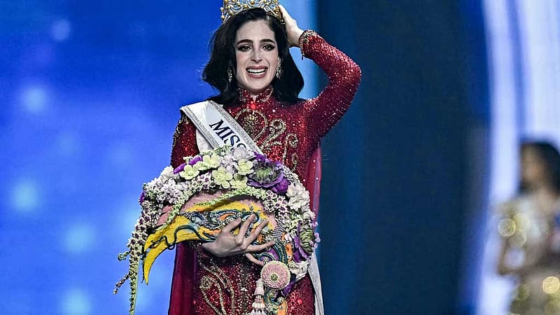 ‘মিস ইউনিভার্স' হতে ফাতিমার সঙ্গী ছিল বন্ধুর পথ