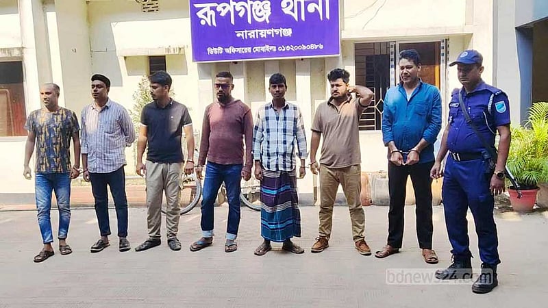 নারায়ণগঞ্জে বিশেষ অভিযানে ২৯ জন গ্রেপ্তার, বিস্ফোরক উদ্ধার