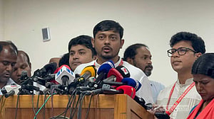 ‘শাপলা কলি’তেই রাজি এনসিপি