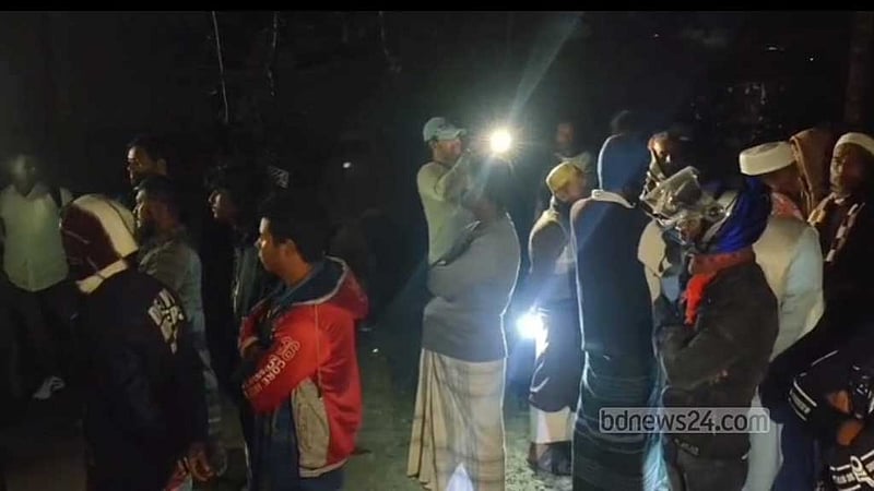 পটুয়াখালীতে ইমামের স্ত্রীর গলা কাটা লাশ উদ্ধার