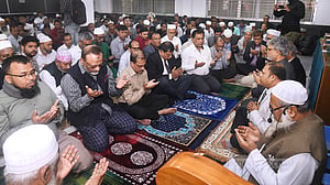 খালেদা জিয়ার জন্য দোয়া