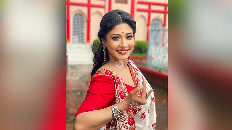 উচ্চতর প্রশিক্ষণে ফ্রান্সে যাচ্ছেন পূজা, অংশ নেবেন কান নৃত্য উৎসবেও