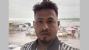 ধাওয়া দিয়ে গুলি করে চাঁদপুরে বিক্রয় কর্মীকে হত্যা