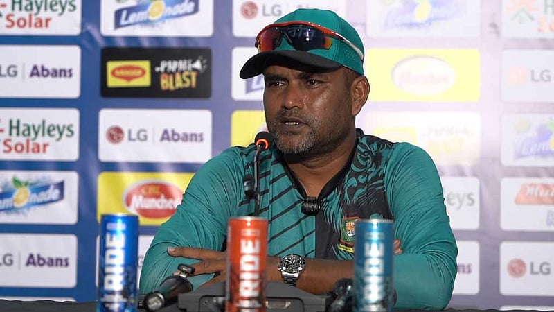 এশিয়ান গেমসে ‘পুরো দেশ ক্রিকেটে তাকিয়ে’, বুঝতে পারছেন সালাউদ্দিন