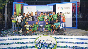 স্ট্যান্ডার্ড চার্টার্ড ফুটবল কাপ চ্যাম্পিয়ন ফকির ফ্যাশন