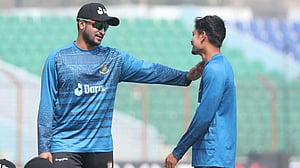 তাইজুলের নামের পাশে ৪০০ উইকেট দেখছেন সাকিব