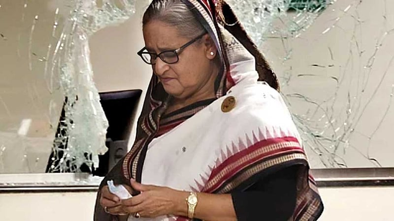 বিবিসিকে হাসিনার সাক্ষাৎকার, মানবতাবিরোধী অপরাধের দায় অস্বীকার