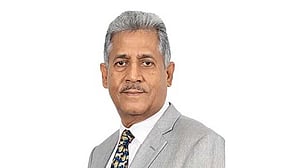 ‘দুর্নীতির’ অনুসন্ধান: ইবিএল চেয়ারম্যান শওকতের নথিপত্র চেয়ে দুদকের চিঠি