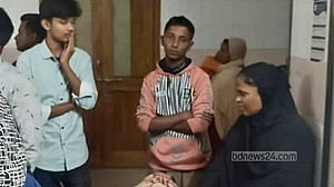 সিরাজগঞ্জে ‘জামায়াত কর্মীর’ মোটরসাইকেলের ধাক্কায় নারী নিহত