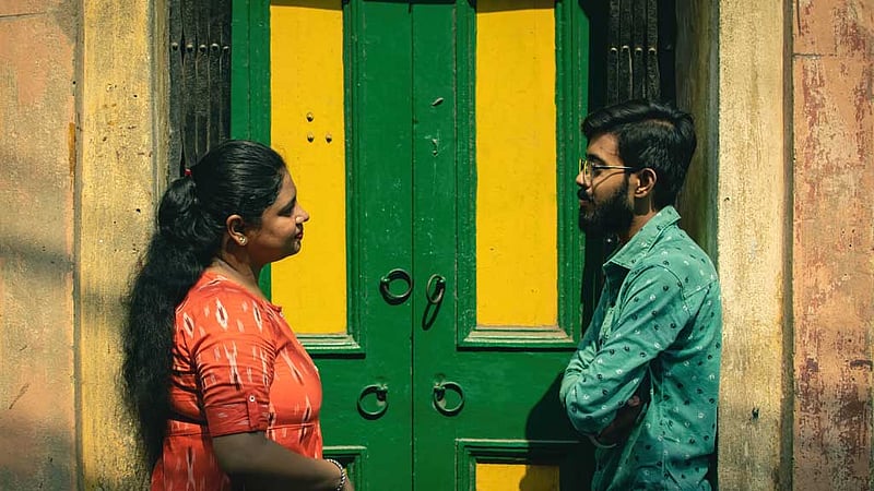 মন যখন বলে ‘দেখা না করলেই ভালো’