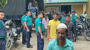 সিলেটে রিকশা শ্রমিকদের আন্দোলন: বাসদ কার্যালয় থেকে আটক ২২