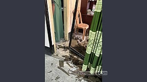 টাঙ্গাইলে নির্বাচন কার্যালয় ভাঙচুর: বিএনপির ১২০ নেতাকর্মীর নামে মামলা