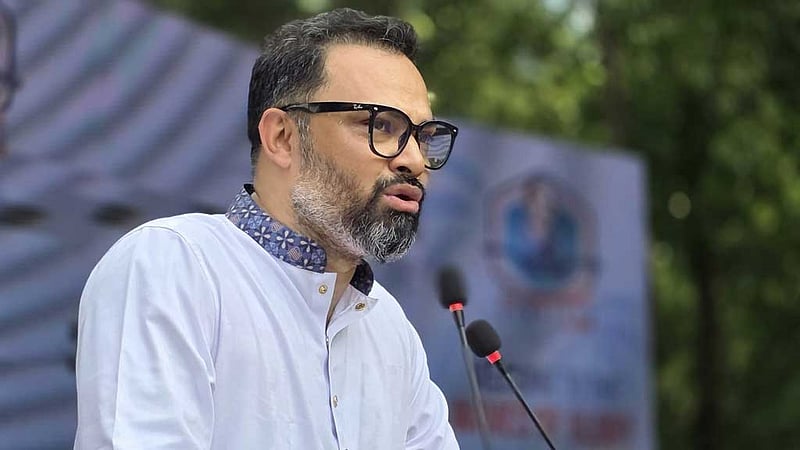‘কাউন্সিলরদেরকে হুমকি দিয়েছেন ক্রীড়া উপদেষ্টা’