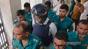 এবার ব্যবসায়ী হত্যা মামলায় গ্রেপ্তার সাবেক মেয়র আতিক