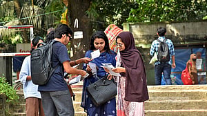 চাকসুর ভোট কত কেন্দ্রে, গণনা কীভাবে, জানাল নির্বাচন কমিশন
