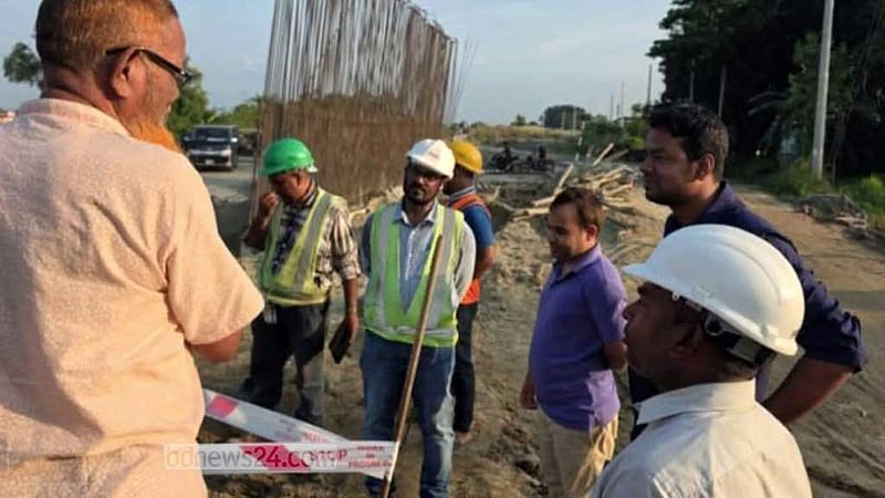 ব্রাহ্মণবাড়িয়ায় ফোর লেনের কাজের সময় পাইপলাইন ছিদ্র, গ্যাস সরবরাহ বন্ধ