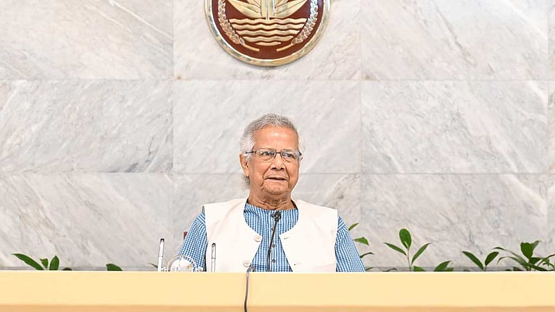 আমরা পরনির্ভর হতে চাই না: প্রধান উপদেষ্টা