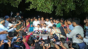 চাকসু: ‘অনিয়ম-অভিযোগ’ থাকলেও ভোট বর্জন করবে না ছাত্রদল
