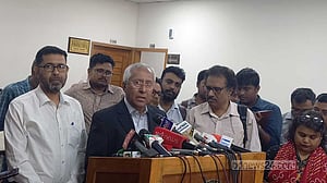 এনসিপি তালিকা থেকে প্রতীক না নিলে ইসিই বরাদ্দ দেবে: সচিব