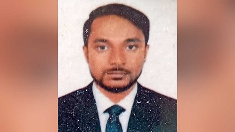 সাদুল্লাপুরে এনজিও কর্মীর ঝুলন্ত লাশ উদ্ধার