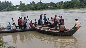 গাজীপুরে নৌকাডুবি: নিখোঁজ অপর শিশুর লাশ উদ্ধার