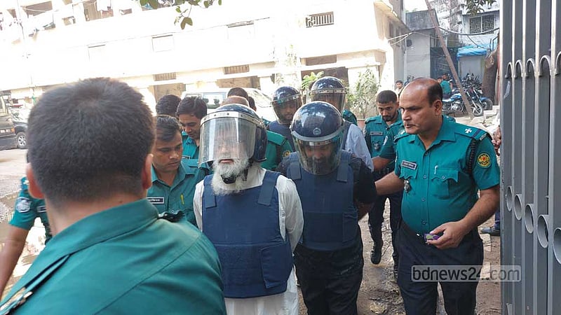 ব্যবসায়ী হত্যা: হাজী সেলিমের সঙ্গে ছেলে সোলায়মান সেলিম ৪ দিনের রিমান্ডে