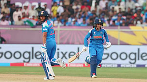 ৩৩০ রান করেও ভারতীয় অধিনায়কের আক্ষেপ ব্যাটিং ধস নিয়ে