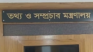 অন্তর্বর্তী সরকারের সময়ে যারা টিভি স্টেশনের লাইসেন্স পেলেন