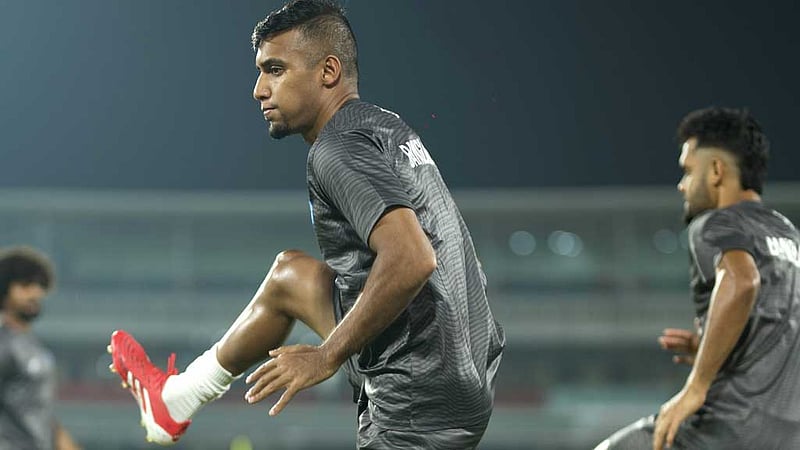 ‘জামাল খেলুক আর না খেলুক, সে-ই অধিনায়ক’