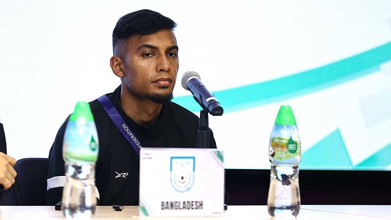 হংকং চায়নার মাঠে ৩ পয়েন্ট চাই জামালের