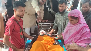 জামালপুরে কভার্ড ভ্যান ও অটোরিকশার সংঘর্ষে নিহত ৩