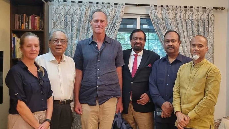 জাপার আনিসুলদের সঙ্গে ইইউ প্রতিনিধি দলের বৈঠক