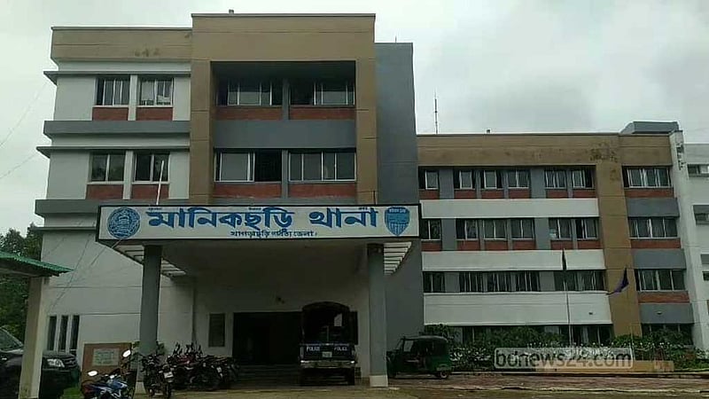 খাগড়াছড়িতে গৃহবধূর ঝুলন্ত মরদেহ উদ্ধার, পরিবারের দাবি ‘হত্যা’