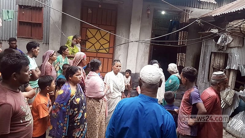 লালমনিরহাট ‘ছেলের হাতে’ মা খুন