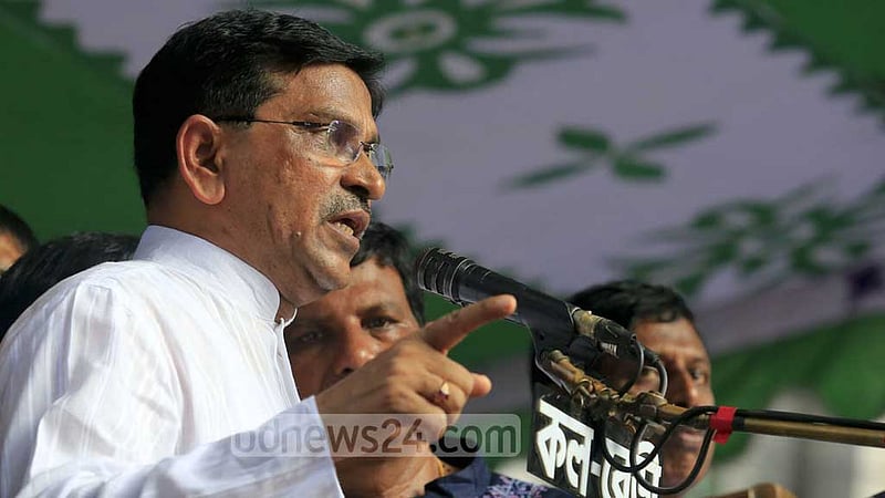 হানিফের বিরুদ্ধে কেন ‘কমান্ড রেসপনসিবিলিটির’ অভিযোগ, বললেন তাজুল