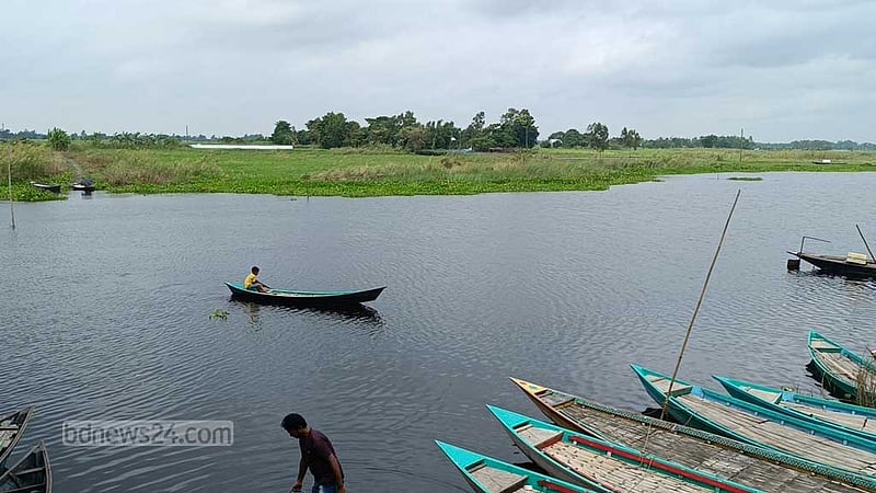 মানিকগঞ্জে কুমির আতঙ্ক, নদীতে যেতে ভয়