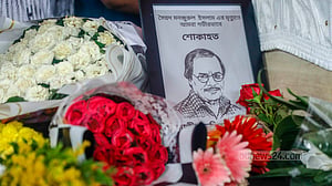 মনজুরুল ইসলামকে সর্বস্তরের মানুষের শ্রদ্ধা