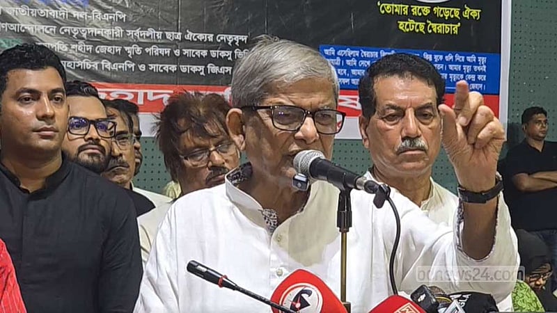 আমলাতন্ত্রকে একটি দলের ‘পকেটে নেওয়ার’ চেষ্টা হচ্ছে: ফখরুল